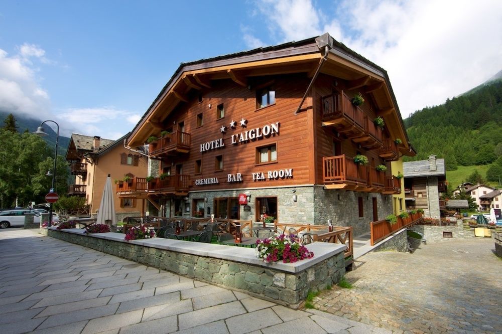 Hotel L' Aiglon Champoluc Exterior foto